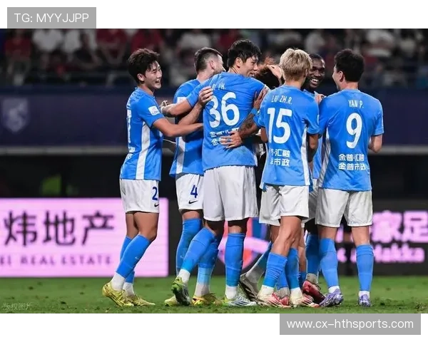 中超第29轮最佳阵容:海港国安泰山各2人,3人书写传奇教练拉莫斯 中超第29轮最佳阵容:海港国安泰山各2人,3人书写传奇教练拉莫斯