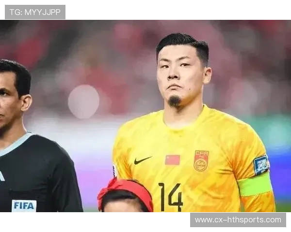 王大雷单手托出必进球，获评国足集训营优秀球员