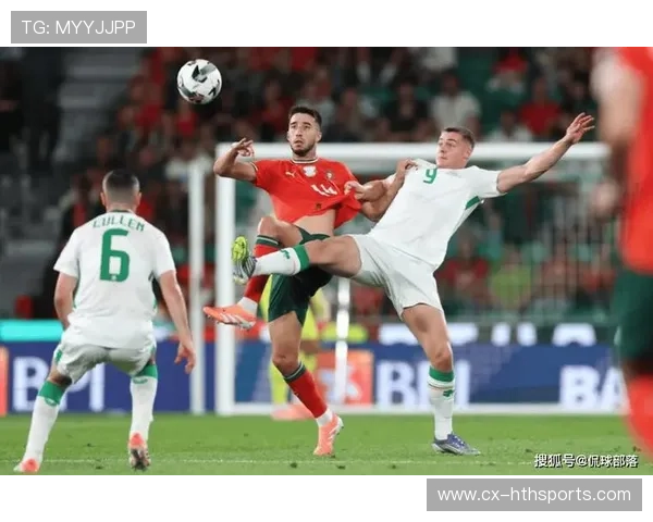 角球战术变化后点补射完成绝杀:揭秘足球比赛中的精彩逆转